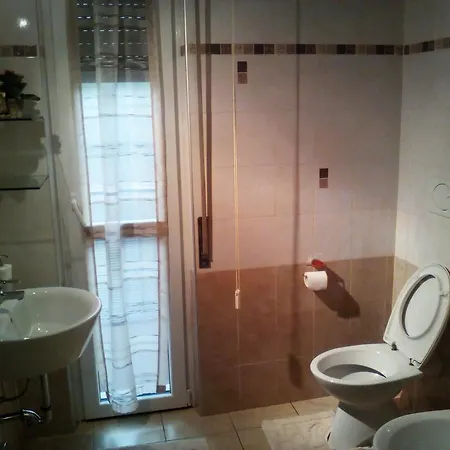 Accomodante Varese